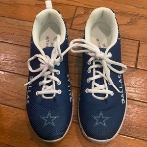 Dallas Cowboy tennis shoes